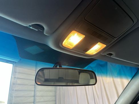 Used 2015 Honda Pilot LX image 18