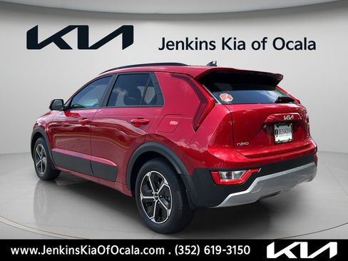 New 2026 Kia Niro LX FWD image 5