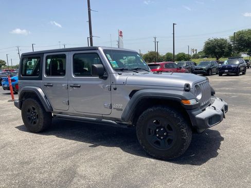 Used 2021 Jeep Wrangler Unlimited Sport AWD/4WD image 2