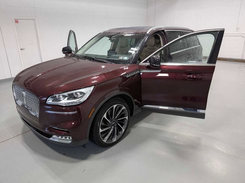Used 2020 Lincoln Aviator Reserve w/ Equipment Group 202A image 14