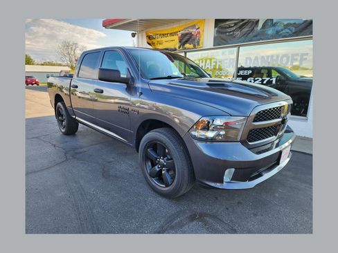Used 2019 RAM 1500 Express w/ Wheel & Sound Group AWD/4WD image 1