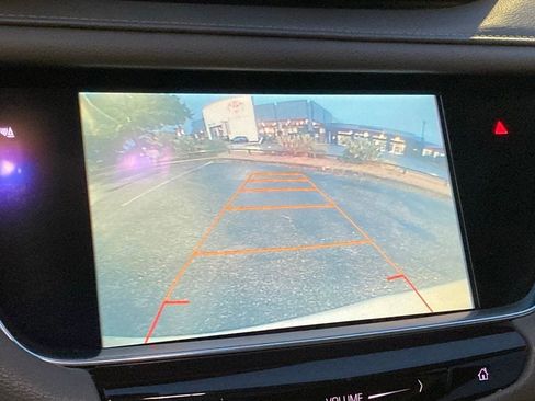 Used 2017 Cadillac XT5 Luxury w/ Driver Awareness Package image 23