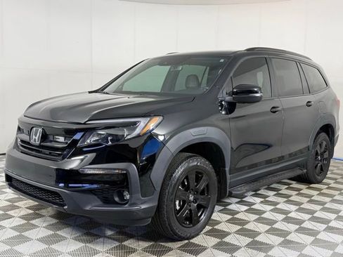 Used 2022 Honda Pilot TrailSport image 2