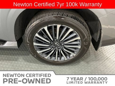 Used 2025 Nissan Armada Platinum Reserve AWD/4WD image 86