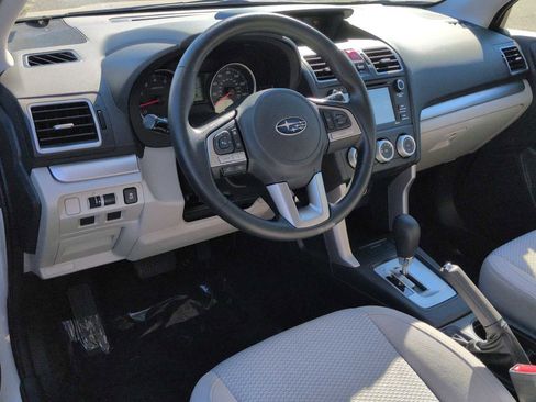 Used 2017 Subaru Forester 2.5i w/ Alloy Wheel Package image 15