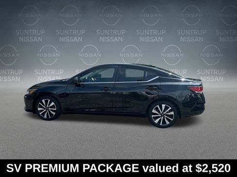 Used 2024 Nissan Sentra SV w/ SV Premium Package FWD image 2