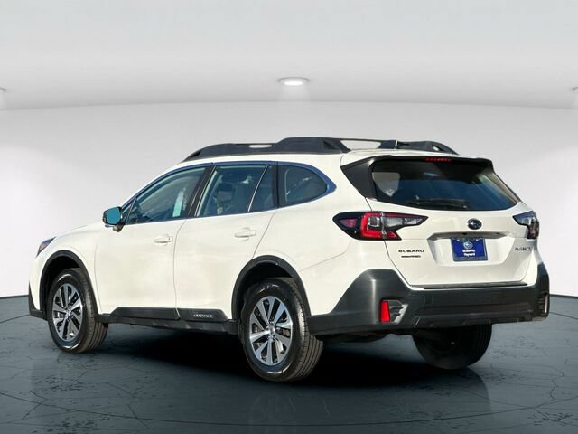 Used 2021 Subaru Outback AWD/4WD image 4