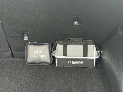 Used 2024 Hyundai Tucson Limited AWD/4WD image 9