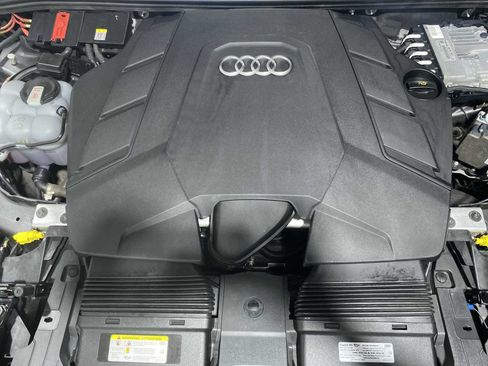 Used 2021 Audi Q7 3.0T Premium Plus AWD/4WD image 9
