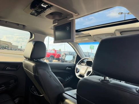 Used 2019 GMC Yukon SLT w/ Premium Edition AWD/4WD image 61