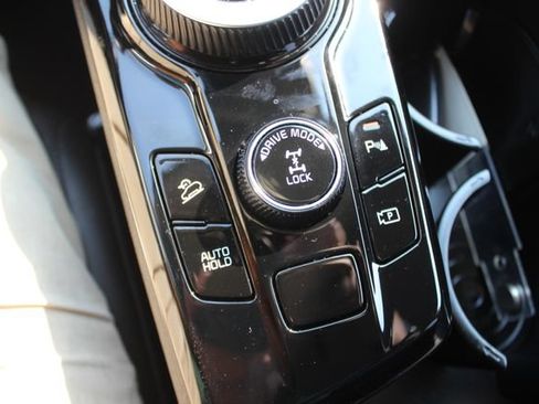 Used 2023 Kia Sportage EX AWD/4WD image 12