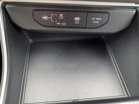 New 2026 Kia Carnival image 22