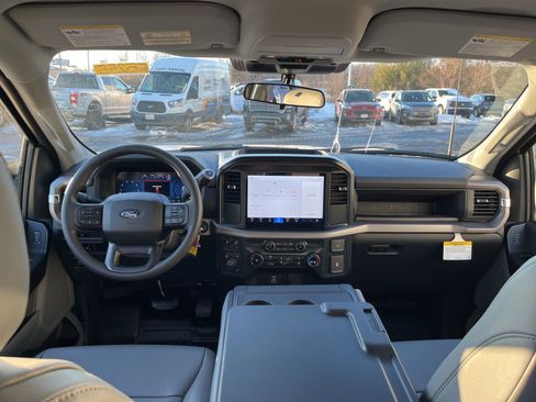 New 2025 Ford F150 XL w/ Equipment Group 103A High image 37