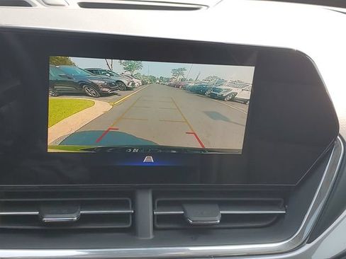 Certified 2024 Chevrolet Trax ACTIV w/ Sunroof Package FWD image 25