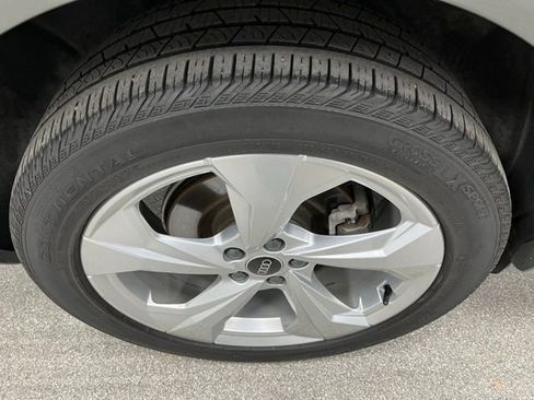 Used 2023 Audi Q5 2.0T Premium AWD/4WD image 17