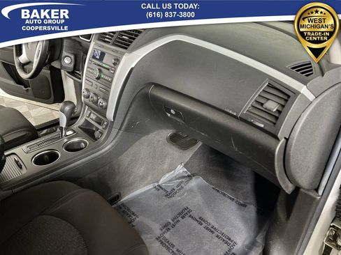Used 2011 Chevrolet Traverse LT w/ LPO, 'HIT The Road' Package image 26