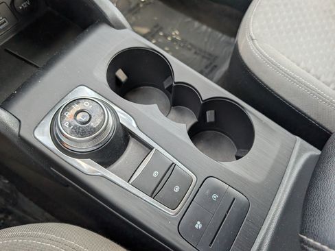 Used 2022 Ford Escape SE FWD image 20