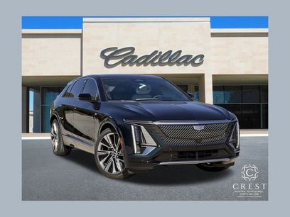 New 2026 Cadillac Lyriq Signature Luxury