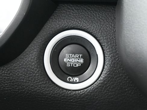 Used 2023 RAM 1500 Laramie image 23