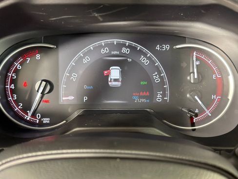 Used 2024 Toyota RAV4 XLE image 28