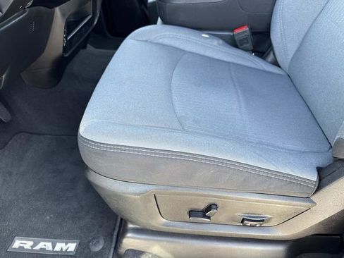 Used 2024 RAM 2500 Big Horn w/ Bed Utility Group image 19