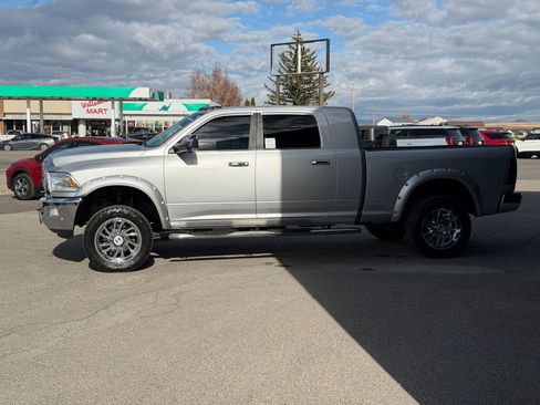 Used 2018 RAM 3500 Laramie Longhorn w/ Convenience Group image 11