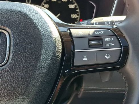 Certified 2023 Honda Pilot Touring image 24