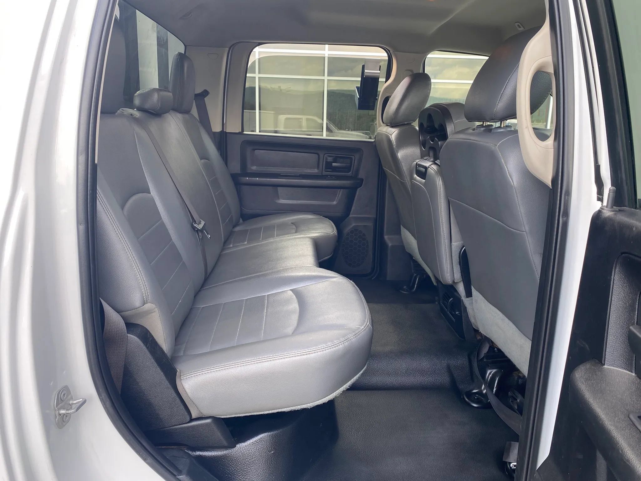 Used 2017 RAM 4500 Tradesman AWD/4WD image 30