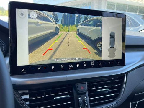 New 2023 Ford Escape SE FWD image 26