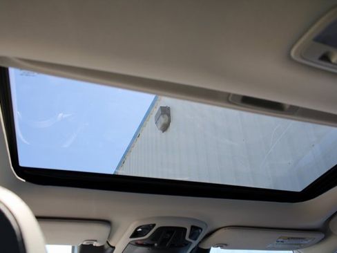 Certified 2025 Subaru Legacy Limited image 28