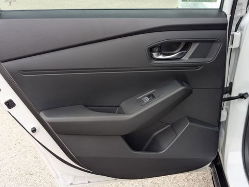 Certified 2025 Honda Accord Sport image 16