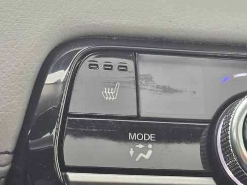 Used 2025 Honda Pilot Touring image 30