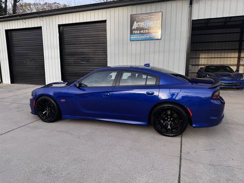 Used 2019 Dodge Charger Scat Pack w/ Dynamics Package image 5