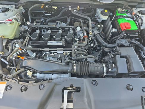 Used 2017 Honda Civic Touring image 29