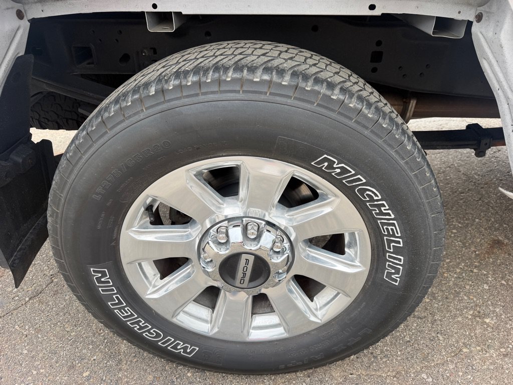 Used 2021 Ford F250 XLT w/ XLT Value Package AWD/4WD image 14