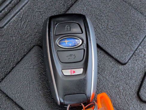 Used 2024 Subaru Crosstrek 2.5i Limited w/ Popular Package #4A image 32