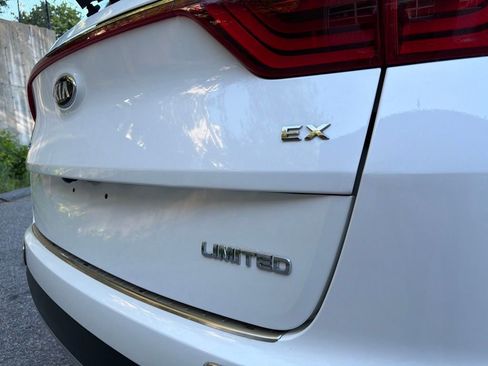 Used 2019 Kia Sportage EX w/ EX Sport Appearance Package AWD/4WD image 10