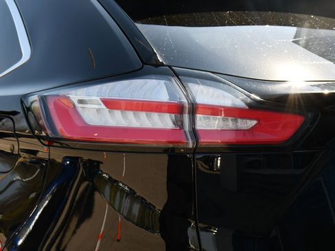 Used 2024 Ford Edge SEL w/ Convenience Package AWD/4WD image 38