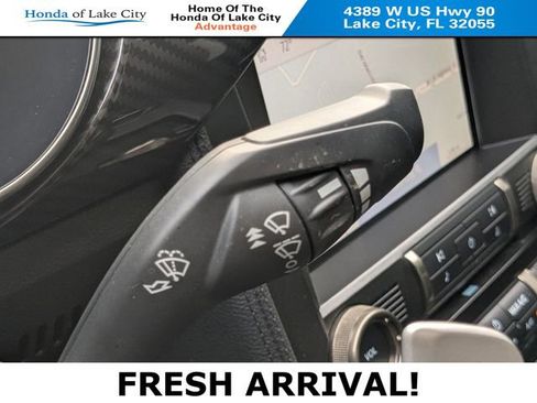 Used 2020 Ford Mustang Shelby GT500 w/ Technology Package image 21