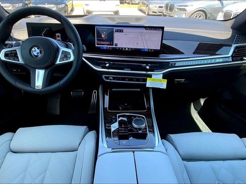 New 2026 BMW X5 xDrive40i w/ M Sport Package image 5