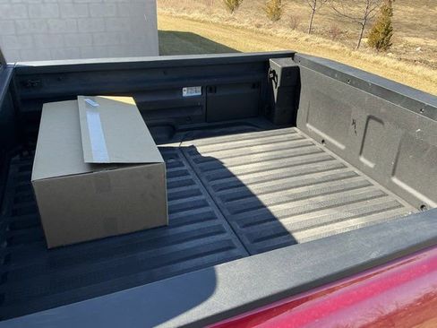 Used 2025 Honda Ridgeline Sport image 14