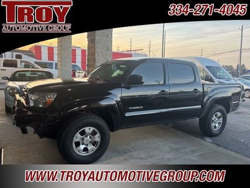Used 2014 Toyota Tacoma PreRunner w/ SR5 Package image 1