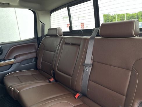 Used 2014 Chevrolet Silverado 1500 High Country w/ High Country Premium Package AWD/4WD image 25