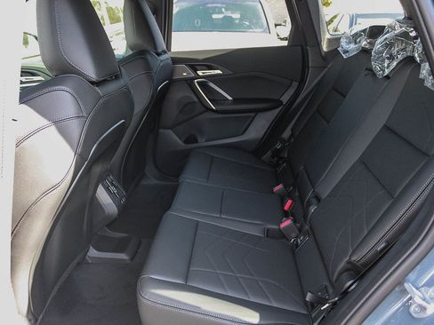 New 2026 BMW X1 xDrive28i w/ Technology Package AWD/4WD image 18
