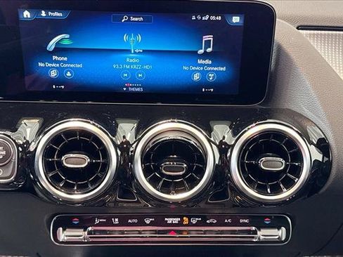 Used 2022 Mercedes-Benz GLA 250 w/ Premium Package Lite image 13