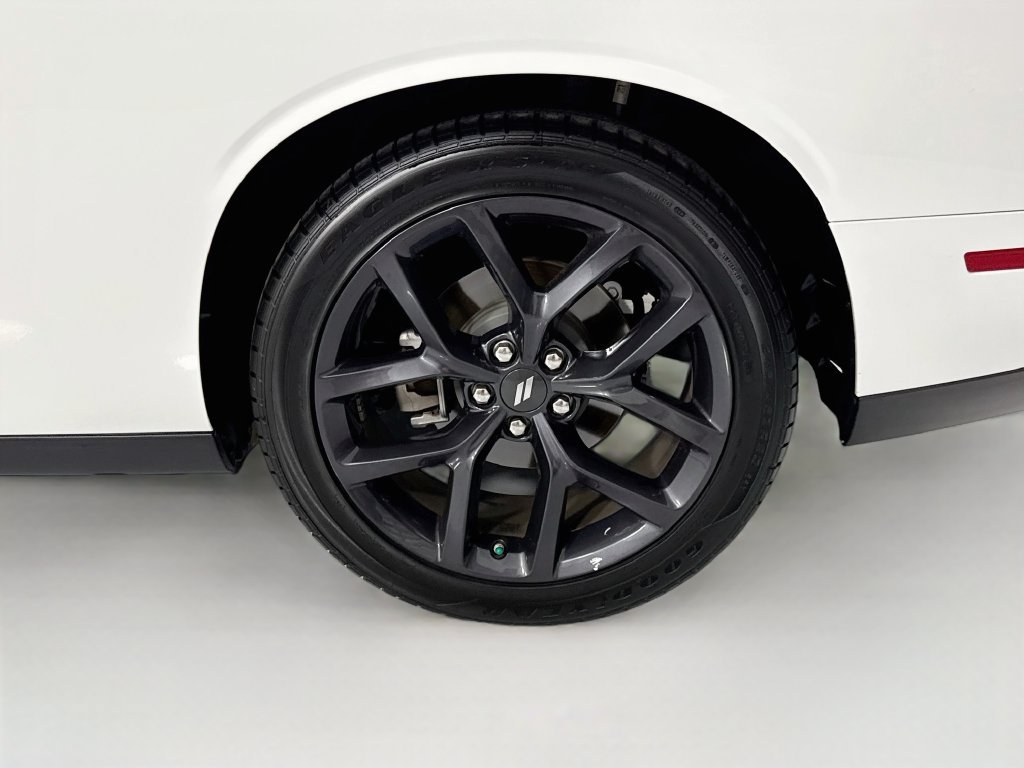 Used 2023 Dodge Challenger R/T w/ Blacktop Package RWD image 28