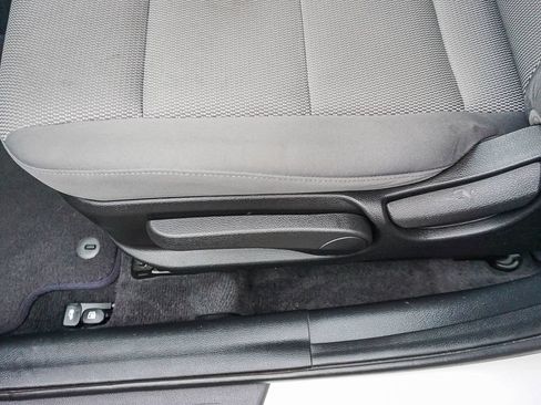 Used 2017 Kia Forte LX FWD image 20