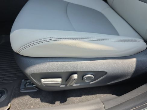 Used 2023 Toyota RAV4 XLE Premium FWD image 28