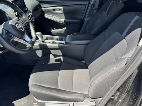 Used 2024 Nissan Sentra SV FWD image 14