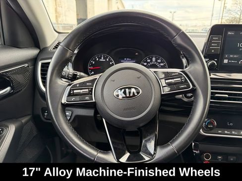 Used 2021 Kia Seltos EX image 18